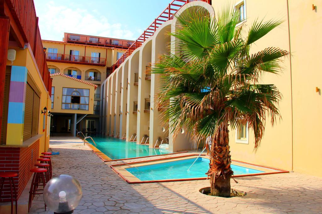Agelia Beach Hotel Sfáka Dış mekan fotoğraf