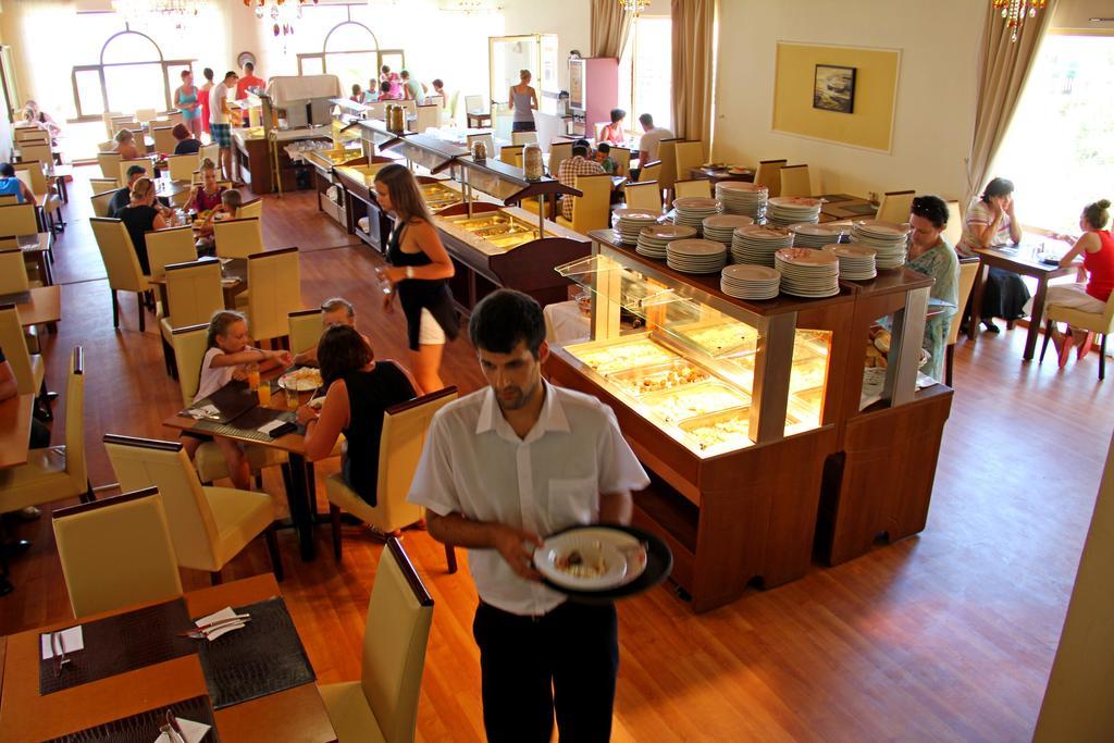Agelia Beach Hotel Sfáka Dış mekan fotoğraf
